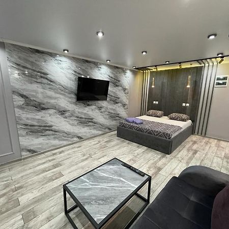 Appartement Люкс Академика Сатпаева 19 à Pavlodar Extérieur photo